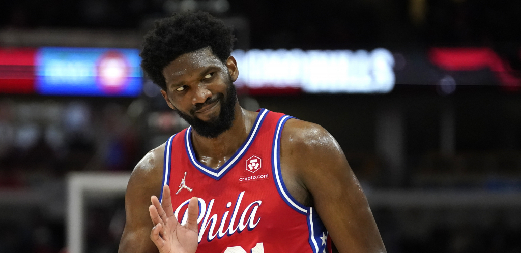 POJAČANJE ZA TRIKOLORE Jokićev konkurent Embid postaje Francuz?