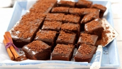 ČUDO OD ČOKOLADE: Recept za slasne kocke, koje odmah nestaju s tanjira