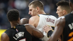 JOŠ NIJE NA TERENU! Nove informacije posle skandala: Jokić povredio vrat Morisu?!