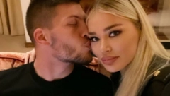 STOMAKA NIGDE! Sofija Milošević šokirala fotografijom dva dana nakon porođaja, manekenka pozirala u ogledalu i napravila haos na mrežama! (FOTO)