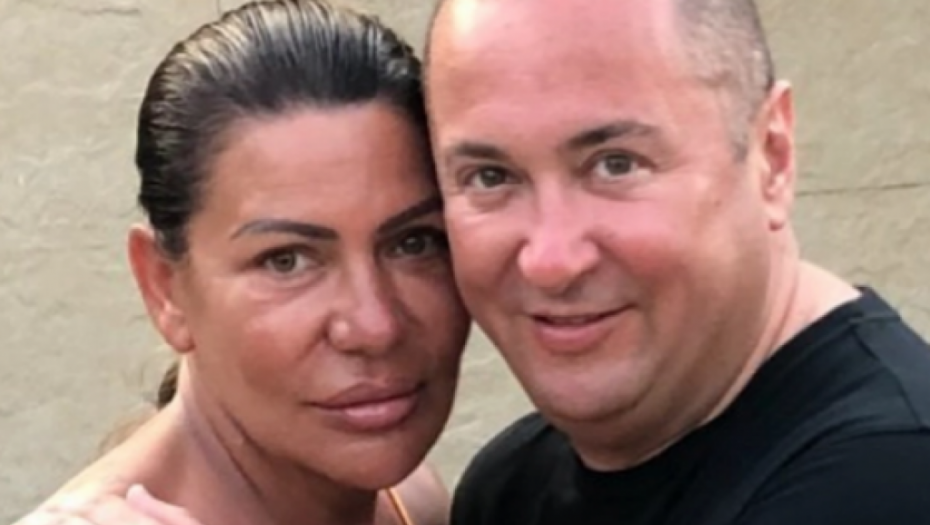 OGLASILA SE ĐANIJEVA SLAĐA Pevačeva supruga potvrdila: Još uvek je u bolnici!