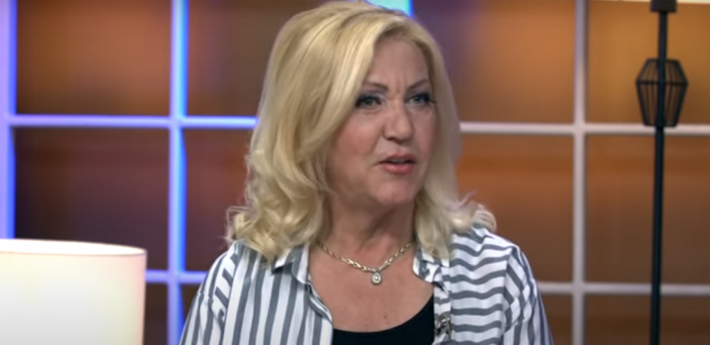 OGLASILA SE MERIMA NJEGOMIR Nakon vesti da je teško bolesna, pevačica u veoma lošem stanju: Ne mogu da pričam, ne osećam se dobro!