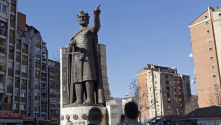 PRAZNIK U SRPSKIM SREDINAMA NA KIM Neće raditi državne službe, đaci su na raspustu...