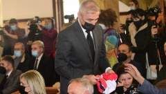 BUJICA EMOCIJA NA KOMEMORACIJI! Dres Crvene zvezde i potresan govor legende crveno-belih na oproštaju od Marinka Rokvića! (FOTO)