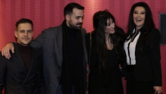 DRAGANA I MILOŠ BIKOVIĆ SE DRUŽILI U BEČU Mirkovićeva specijalni gost na premijeri filma "Južni vetar"!