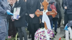 MARINKOV VANBRAČNI SIN NIJE DOŠAO NA SAHRANU! Dario je ostao u Kanadi, a evo kako se oprostio od oca!