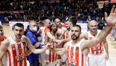 ŽENE UZDIŠU ZA KAPITENOM CRVENE ZVEZDE Srce Branka Lazića osvojila je ova žena: Nataša mu je rodila DVE ćerke, a evo kako izgleda! (FOTO)