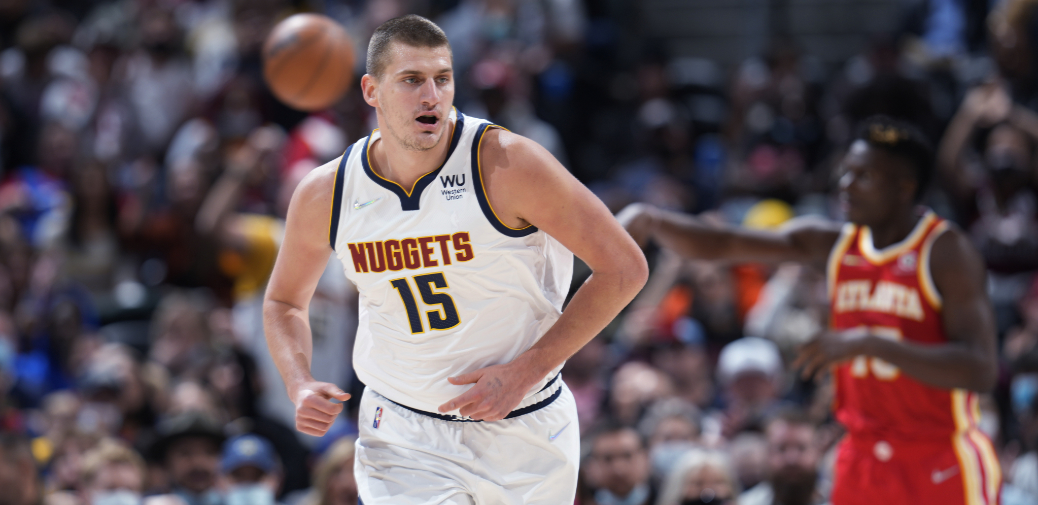 MESTO NA KOM JOKIĆ PUNI BATERIJE! Iznenadićete se kada vidite gde je as Denvera uživao pred meč u NBA ligi! (FOTO)