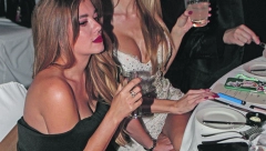 ALO! PAPARAZZO Kija uhvaćena u lezbo akciji!