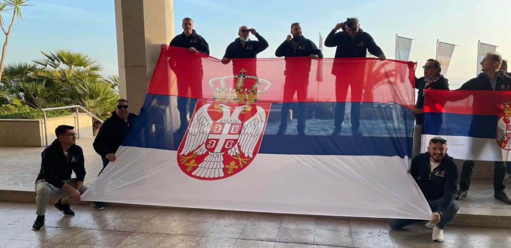 EKSKLUZIVNO ZA ALO! Beli orlovi preleteli Atlantik da bi bodrili Piksija i družinu: Za Srbiju - ništa nije teško! (FOTO, VIDEO)