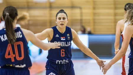 SRPKINJE RAZMONTIRALE HRVATSKU! Silna Aleksandra vodila košarkašice do pobede na startu kvalifikacija!