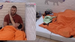 NAJŽEŠĆI S*KS U ZADRUZI Milica i Mensur bez pardona tresli izolaciju, ona ga zajahala i svi gledali njihovu akciju! (18+ VIDEO)