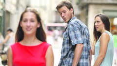 TUĐE JE UVEK SLAĐE Iznenadno zaljubljivanje ili dosada..., evo šta su najčešći motivi za prevaru