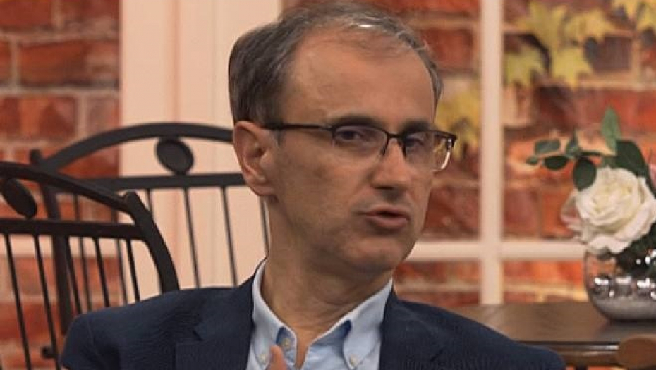 MALAKSALOST, CRVENILO LICA, DIJAREJA... Doktor Macut otkrio simptome skrivenih kancera, koje zanemarujemo jer su "obični"