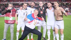 NAVIJAČI SRBIJE - OPREZ Onaj ko hoće da bodri "orlove" u Kataru mora dobro da pazi, za neke stvari se i život gubi!