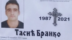 IZ BOLNICE NA SAHRANU SINA Otac Branka Tasića iz Vlasotinca napustio lečenje od kovida da sahrani sina