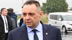 ŽIVOTI BI BILI SPASENI Vulin upozorio građane: U saobraćajnim nesrećama ove godine stradalo devetoro dece!