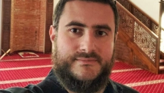 OVO JE USAME, ZUKORLIĆEV SIN Objavio fotografiju sa majkom, prvom suprugom muftije