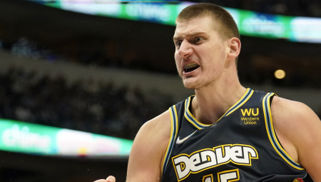 VELIKA JABUKA VIDELA VELIKOG JOKIĆA Nikoline čarolije u Medison skver gardenu (VIDEO)