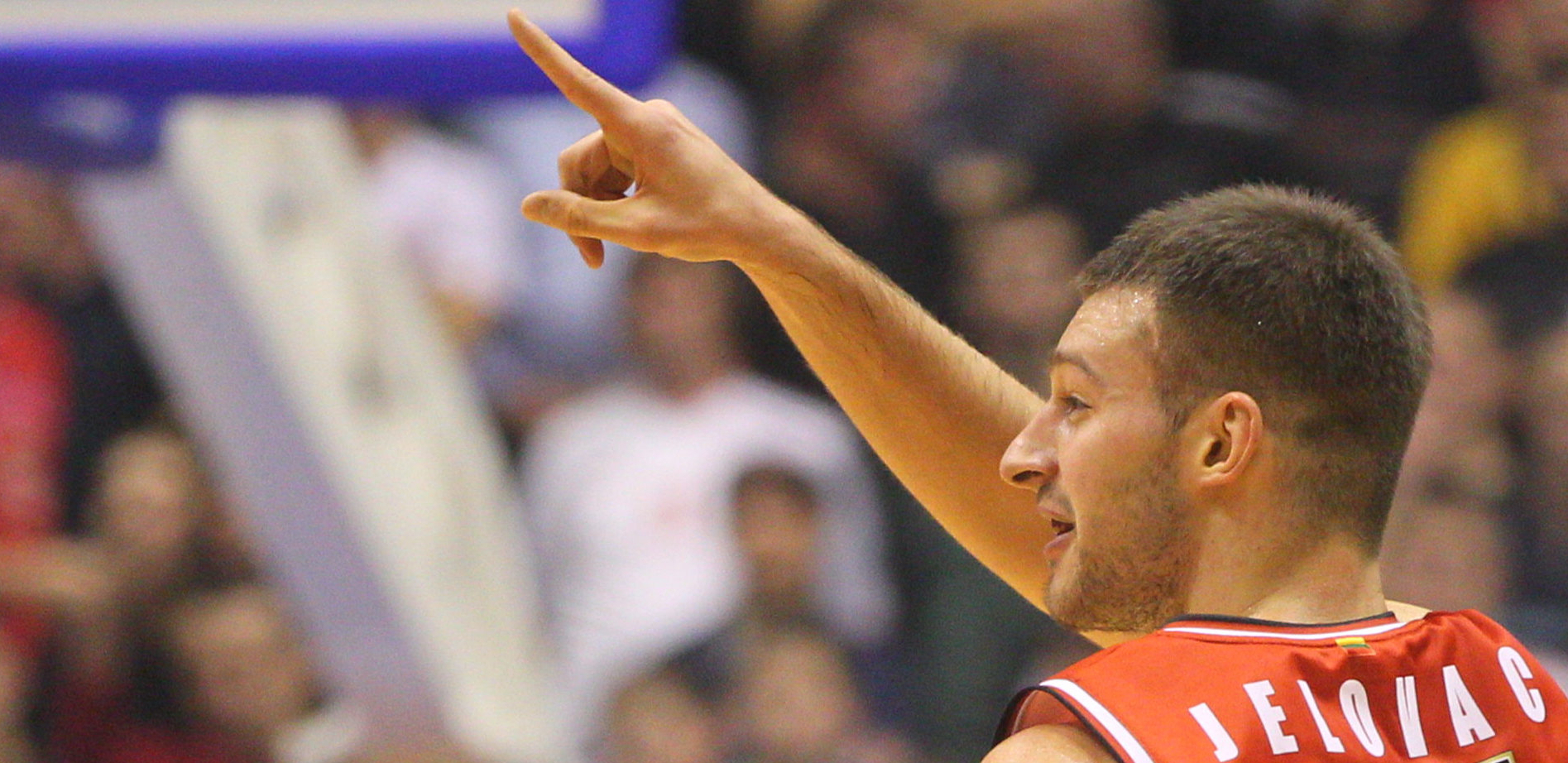 EMOTIVNE SCENE U ATINI Grčka i Srbija odali počast Jelovcu (FOTO)