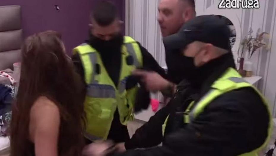 TUČA DALILE I CARA! Filip krvnički nasrnuo na zadrugarku, ona ga udarila u međunožje, demolirali hotel! (VIDEO)