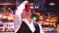 GOSTI U STUDIJU ŠOKIRANI! Đani uživo u emisiji ponovo pio iz cipele i to ženske, voditelj ostao bez reči nakon ovog pevačevog poteza!