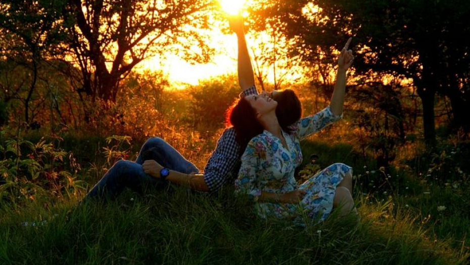 PAR TRIKOVA, KOJI UVEK UPALE Svakog muškarca možete navesti da trči za vama