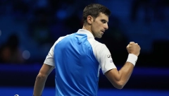 NOLE EKSPRES SAOBRAĆA PO REDU VOŽNJE! Đoković rutinski savladao Rubljova i plasirao se u polufinale Završnog mastersa! (VIDEO)