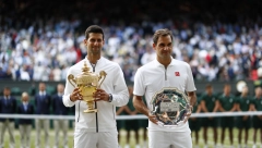 FEDERERU JE BILO TEŠKO DA PRIHVATI ĐOKOVIĆA! Napisao je knjigu o Rodžeru, a sada je šokirao sve!