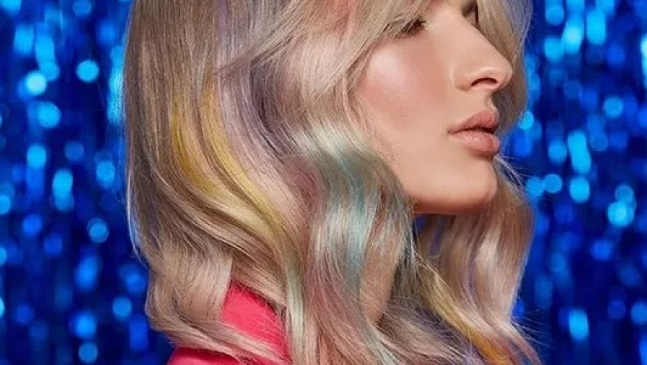 SVETSKI FRIZERI NAJAVLJUJU OPTIMIZAM ZA 2022. Spremite se, ove boje kose će dominirati iduće godine