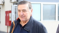 POZNATO STANJE MILUTINA MRKONJIĆA Lekari potvrdili: Popuštaju mu svi organi