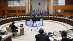 POLICIJSKA UPRAVA BEOGRAD POHVALJENA-ODLIČNI REZULTATI Rasvetlila najteže slučajeve