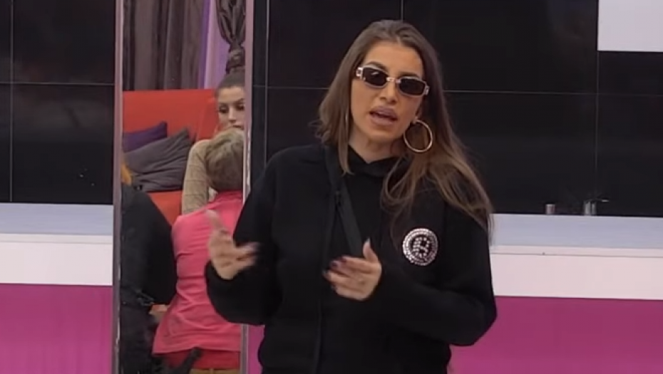 MAJO SLOBODNO PUN GAS! Nakon što je Dejan osuo paljbu po Dalili i brutalno je ponizio, onda ustala i javno se obratila Maji Marinković sa jasnom porukom!