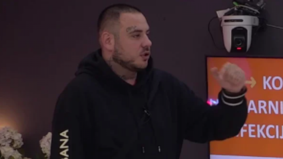 DA LI JE VREDELO ULAZITI U OVU VEZU?! Car krenuo da preispituje svoje odluke i javnu preljubu, a onda shvatio zašto je Dejan za sve u pravu!