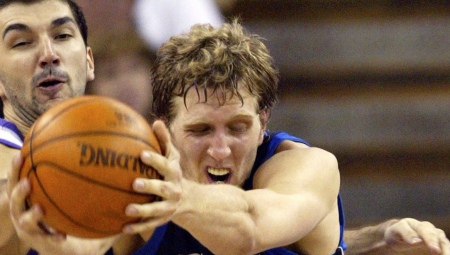 NEMCI POVLAČE BROJ 14 NJEMU U ČAST Predsednik Košarkaškog saveza Nemačke poručio: Ako je neko ovo zaslužio, onda je to Dirk