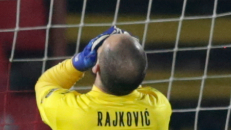 DRAMA NAŠEG GOLMANA! Evo koliko su lopovi ojadili Rajkovića, ASTRONOMSKA CIFRA!