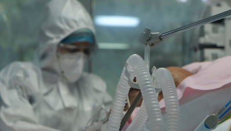 ŠIRI SE OMIKRON SOJ Austrija pooštrava mere