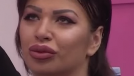 SMEH DO SUZA! Miljana Kulić se zaigrala u fotošopu, samo zubi joj ostali isti!