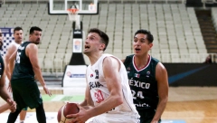 OGLASILI SE LEKARI REPREZENTACIJE Evo šta se stvarno dešava sa Avramovićem