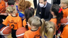 MALIŠANI DOBILI NAJBOLJU OPREMU I REKVIZITE! Ministar Udovičić posetio sportski centar u Bujanovcu!