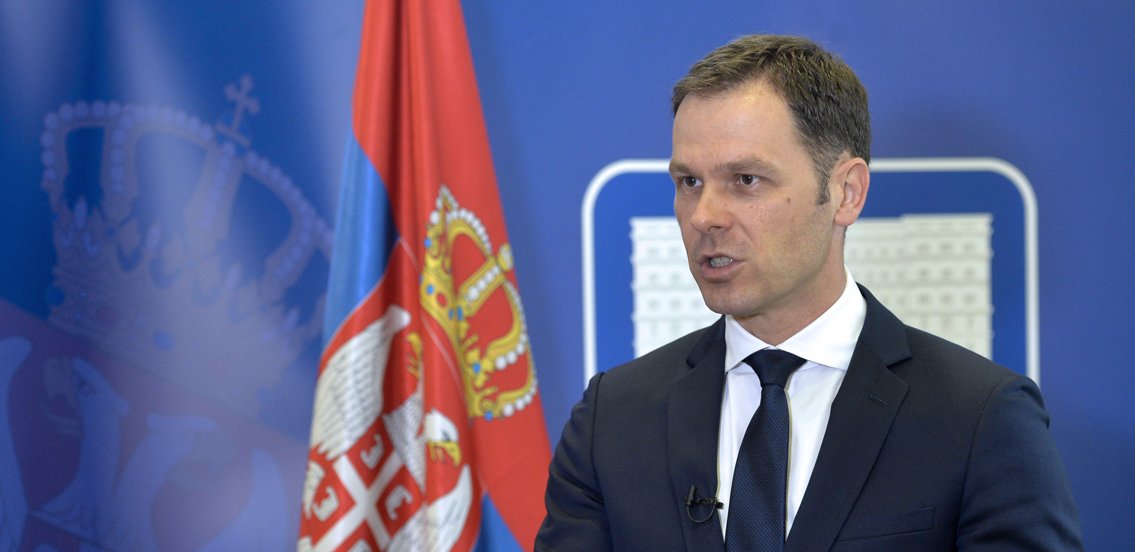 NE STIDIMO SE NAŠIH USPEHA I PROŠLOSTI! Mali na Instagramu citirao moćne Vučićeve reči sa skupa SNS (FOTO)