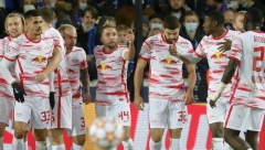 MILAN POBEDOM ZAMRSIO SITUACIJU Siti u derbiju milijardera pobedio PSŽ i obezbedio prvo mesto (VIDEO)