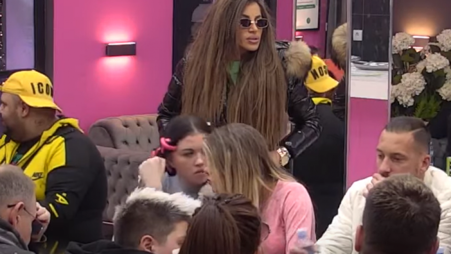 IZIGRANA SAM I PRODATA Dalila otkrila kako se oseća zbog Careve izdaje, pa je Mensur urnisao komentarom za osećanja Filipa!