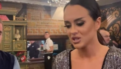 ŠOK! Tijana Em uhvaćena sa mužem i ljubavnikom i to na ovoj lokaciji!