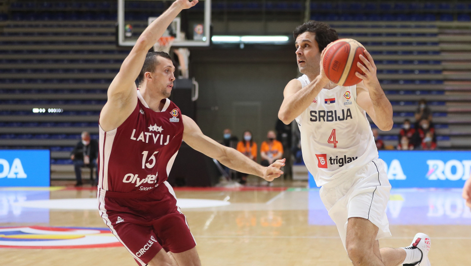 KAD SRBIJA ZOVE, ON JE UVEK PRVI! Veliki Teo i nova lekcija svima!