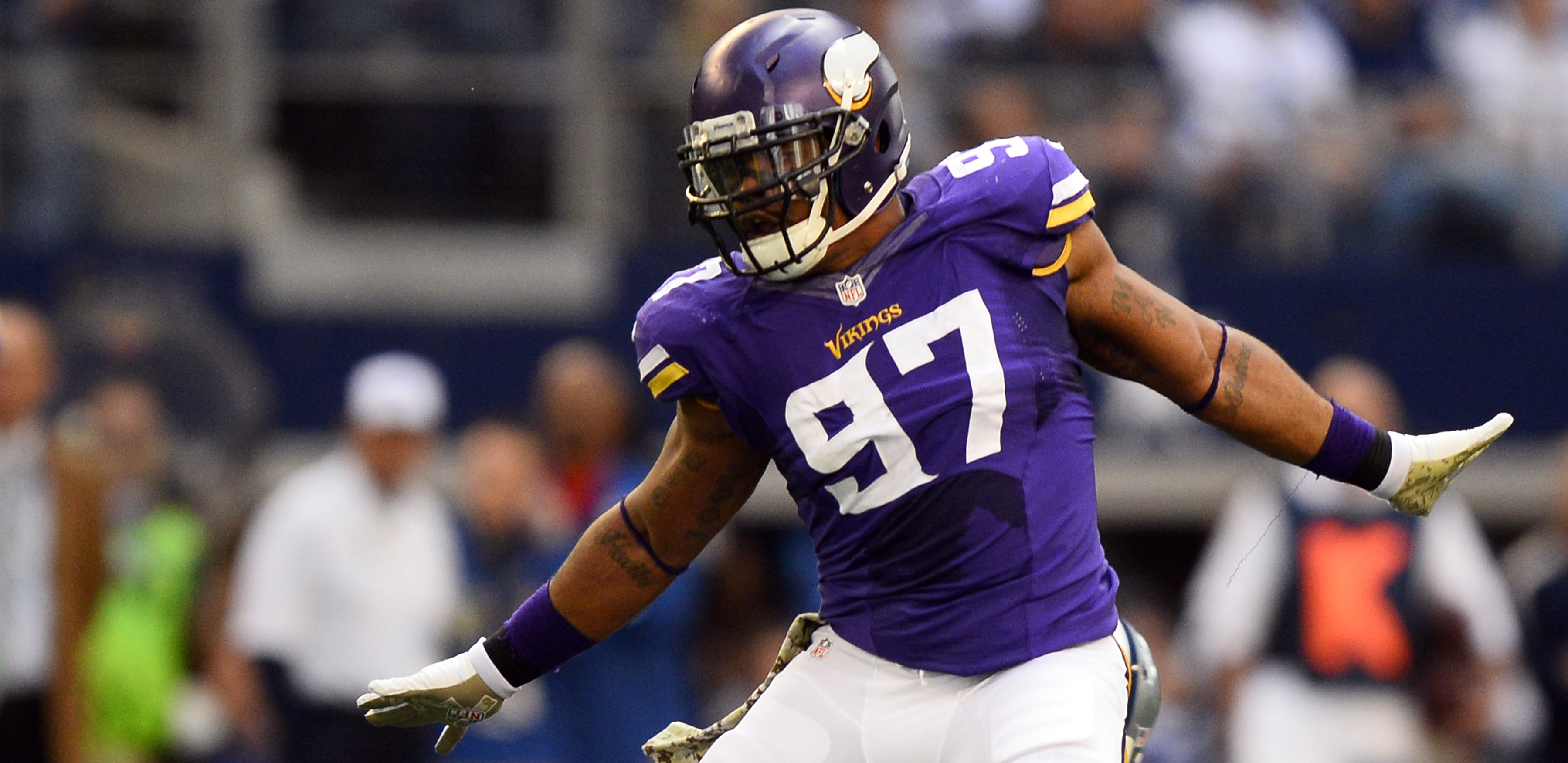 POZNATI FUDBALER PUKAO Uzeo pištolj, tražio pomoć, a onda ga je policija odvela na psihijatriju