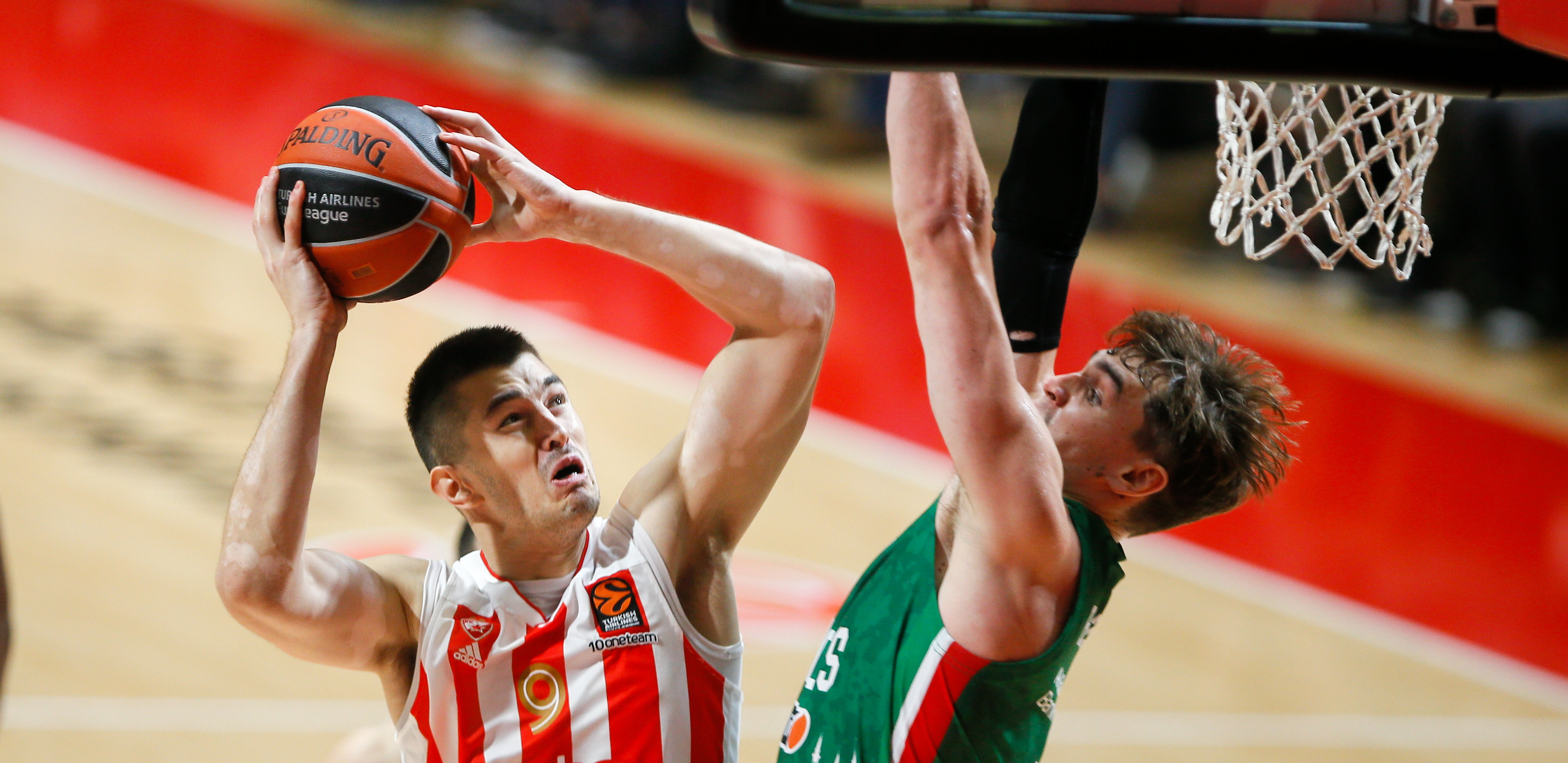 KRAH Uniks trojkama očitao lekciju Zvezdi (FOTO, VIDEO)