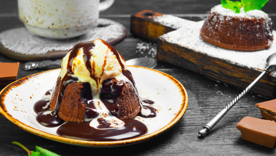 Ukus koji će vas oduševiti: Lava kolač (RECEPT)