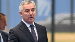 ŠEŠELJ OTKRIVA ŠTA JE INTERES ZAPADA U CRNOJ GORI Neće Srbe, a hoće nastavak Đukanovićeve politike