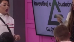 VAĆARILA SI SE SA DEJANOM DOK JE BIO U BRAKU Dalila skočila na Sandru Rešić, optužila je da je zaljubljena u njenog muža!